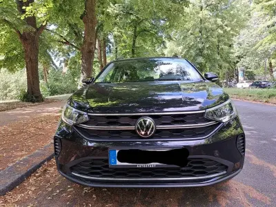 Gebraucht VW Taigo Life 150 PS (110 kW) 2024 Schwarz SUV