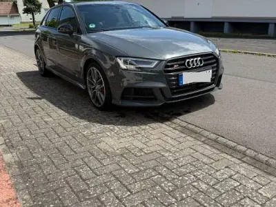 Gebraucht Audi S3 Sport 310 PS (228 kW) 2017 Grau Limousine