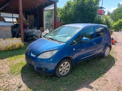 Gebraucht Mitsubishi Colt 95 PS (69 kW) 2006 Blau Kleinwagen