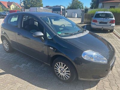 gebraucht Fiat Grande Punto 1.4 8V Dynamic+TÜVNEU+