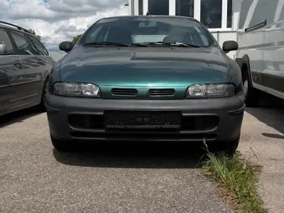 Usado Fiat Brava 80 CV (58 kW) 1997 Verde Utilitario