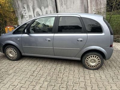 Używany Opel Meriva Innovation 105 KM (77 kW) 2009 Minivan