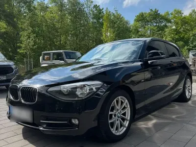 Gebraucht BMW 114 Sport Line 102 PS (75 kW) 2013 Schwarz Kleinwagen