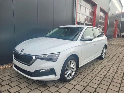 Gebraucht Skoda Scala Style 116 PS (85 kW) 2021 Weiß Kleinwagen