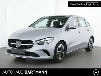 Gebraucht Mercedes B180 Progressive 136 PS (100 kW) 2025 Lack hightechsilber Kleinwagen