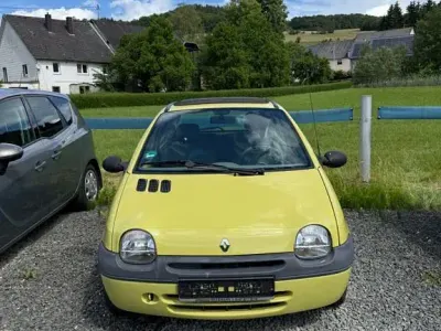 Gebraucht Renault Twingo Liberty 58 PS (42 kW) 2000 Gelb Kleinwagen