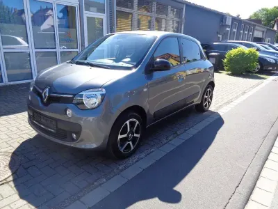 Gebraucht Renault Twingo LIMITED 90 PS (66 kW) 2017 Grau Kleinwagen
