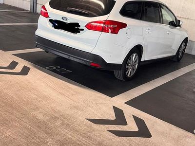 Gebraucht Ford Focus 120 PS (88 kW) 2017 Weiß Kombi