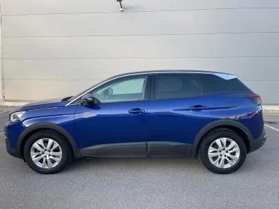 Używany Peugeot 3008 Business-Line 131 KM (96 kW) 2020 Niebieski SUV