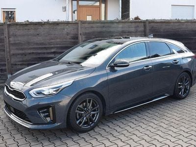 Gebraucht Kia ProCeed GT-Line 140 PS (102 kW) 2019 Grau Kombi