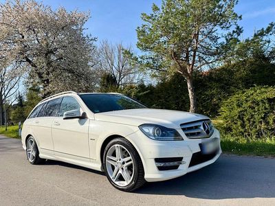 Usata Mercedes C180 Avantgarde 156 CV (114 kW) 2011 Bianco Station wagon