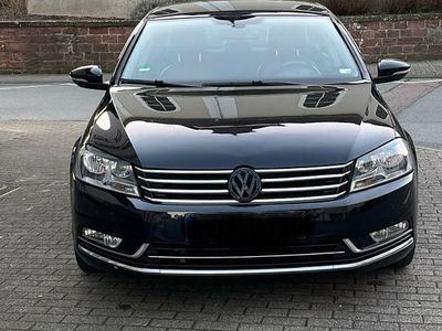 Gebraucht VW Passat Comfortline 140 PS (102 kW) 2013 Schwarz Limousine
