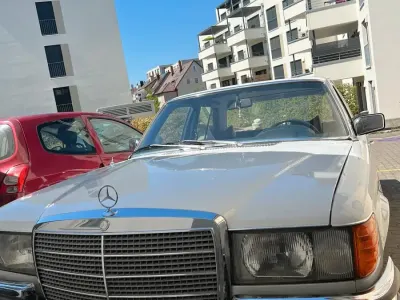 Gebraucht Mercedes S280 200 PS (147 kW) 1973 Weiß Limousine