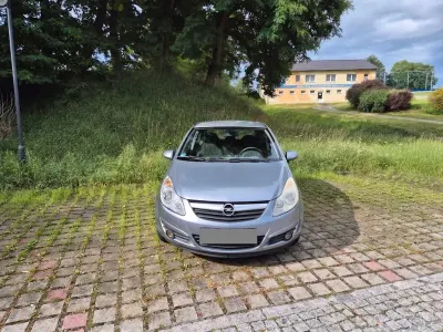 Gebraucht Opel Corsa Edition 80 PS (58 kW) 2007 Silber Kleinwagen