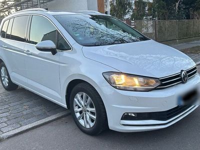 gebraucht VW Touran 2.0 TDI SCR DSG Highline Highline