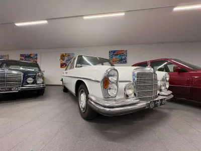 Gebraucht Mercedes 280 140 PS (102 kW) 1969 Weiß Limousine