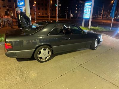 Gebraucht Mercedes 230 132 PS (97 kW) 1990 Schwarz Coupé