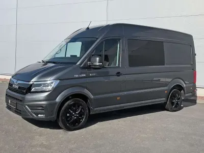 Nowe MAN TGE 205 KM (150 kW) 2026 Szary Van