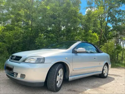 Gebraucht Opel Astra 149 PS (109 kW) 2001 Andere farben Cabrio