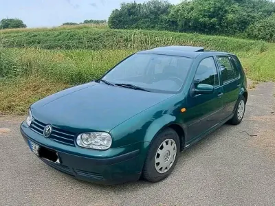 Gebraucht VW Golf III 75 PS (55 kW) 1998 Grün Limousine