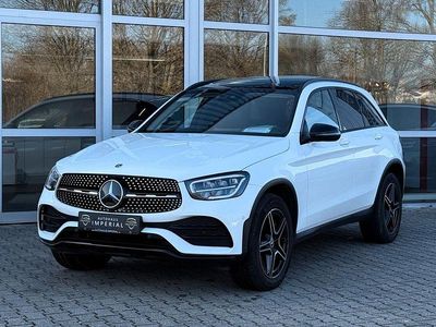 Gebraucht Mercedes GLC300e AMG 194 PS (142 kW) 2021 Weiß SUV