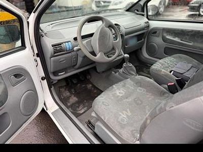 Gebraucht Renault Twingo 60 PS (44 kW) 2006 Weiß Kleinwagen