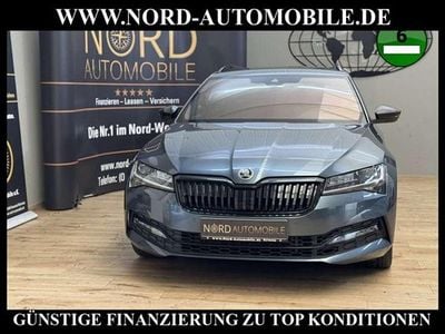 Grau Gebraucht 2022 Skoda Superb SportLine Kombi | 31.400 € (Fairer Preis)