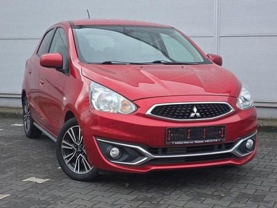 Gebraucht Mitsubishi Space Star Diamant Edition 80 PS (58 kW) 2017 Rot Kleinwagen