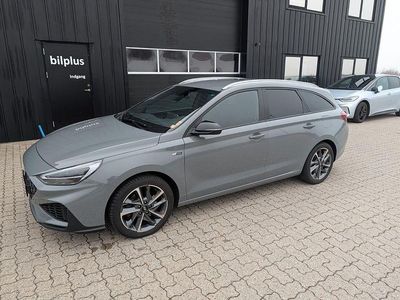 Gebraucht Hyundai i30 N Line 120 PS (88 kW) 2021 Grau Kombi
