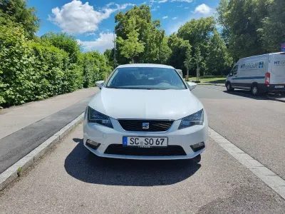 Gebraucht Seat Leon ST Style 105 PS (77 kW) 2013 Weiß Kombi
