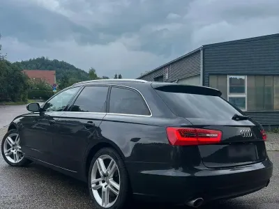 Gebraucht Audi A6 245 PS (180 kW) 2013 Schwarz Kombi