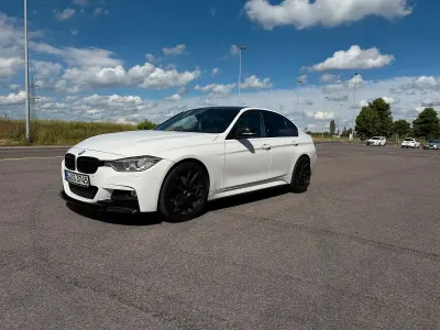 Gebraucht BMW 330 M Sport 2012 Weiß Limousine