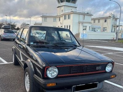 Gebraucht VW Golf I GTI 111 PS (81 kW) 1983 Schwarz Kleinwagen