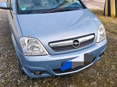 Begagnad Opel Meriva 101 HK (74 kW) 2008 Blå Minibuss