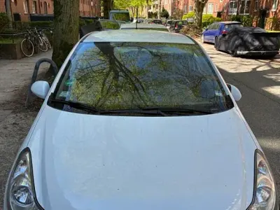 Brugt Opel Corsa Edition 69 HK (50 kW) 2011 Hvid Hatchback