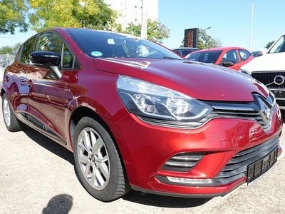 Intense rot Gebraucht 2019 Renault Clio IV LIMITED Deluxe Limousine | 9.990 € (Fairer Preis)