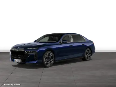 Gebraucht BMW i7 334 kW (455 PS) 2025 Blau Limousine