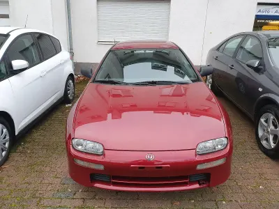 Gebraucht Mazda 323F 88 PS (64 kW) 1996 Rot Coupé