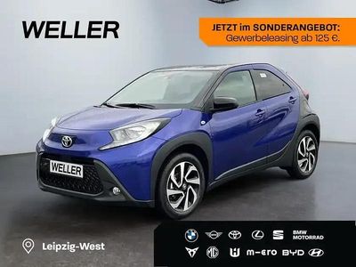 Juniper blue (8y8)/ black mica (209) (blau) Neu 2026 Toyota Aygo Kleinwagen | 20.890 €