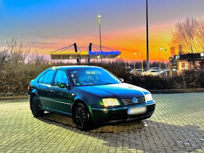 Gebraucht VW Bora 75 PS (55 kW) 2002 Grün Kleinwagen