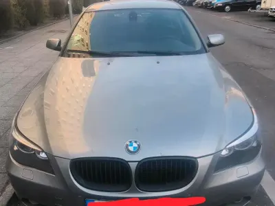 Gebraucht BMW 525 177 PS (130 kW) 2006 Grau Kombi
