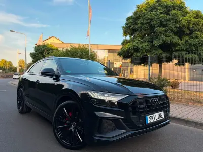 Gebraucht Audi Q8 S-Line 286 PS (210 kW) 2021 Schwarz SUV