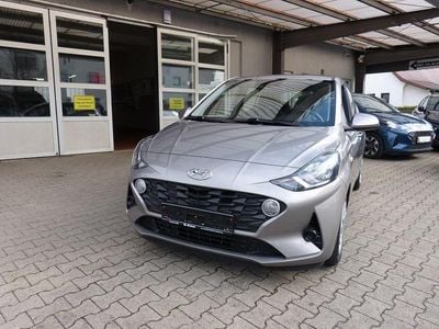 Gebraucht Hyundai i10 67 PS (49 kW) 2021 Grau Kleinwagen