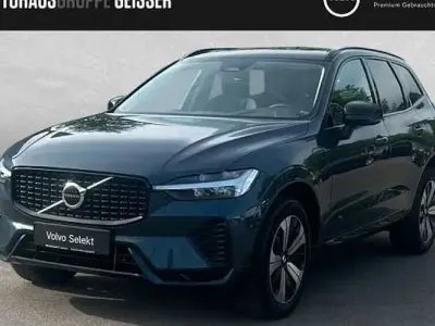 Używany Volvo XC60 Plus 336 KM (247 kW) 2025 Niebieski SUV