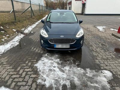 Gebraucht Ford Fiesta 85 PS (62 kW) 2018 Blau Kleinwagen