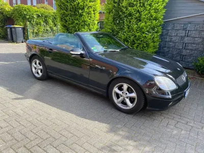 Gebraucht Mercedes SLK200 163 PS (119 kW) 2001 Schwarz Cabrio