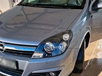 gebraucht Opel Astra 1.8 Cosmo Leder Shz Klima TÜV