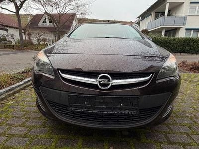 Braun Gebraucht 2013 Opel Astra Active Limousine | 6.000 € (Fairer Preis)