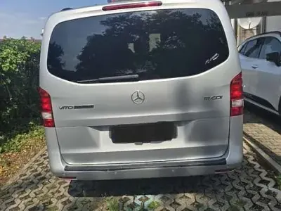 Gebraucht Mercedes Vito 88 PS (64 kW) 2017 Silber Van