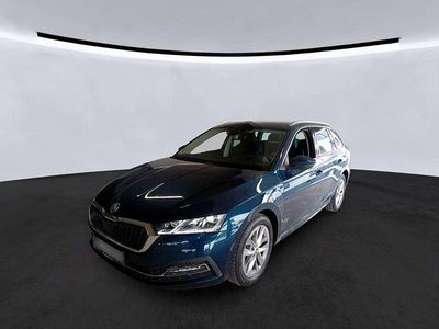 Gebraucht Skoda Octavia Style 204 PS (150 kW) 2022 Lavablau metallic Kombi